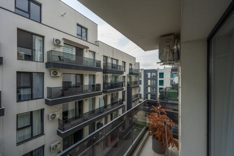 Titan, Gura Putnei, 3 camere, bloc 2025, parcare inclusa, comision 0%.